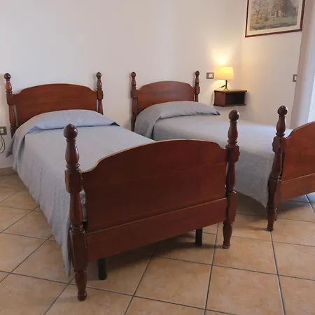 Garni Marika ホテル ガルニャーノ